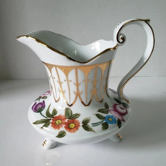 Vintage  Royal Danube Small Pitcher Floral with Gold Tim. - Picture 5 of 7